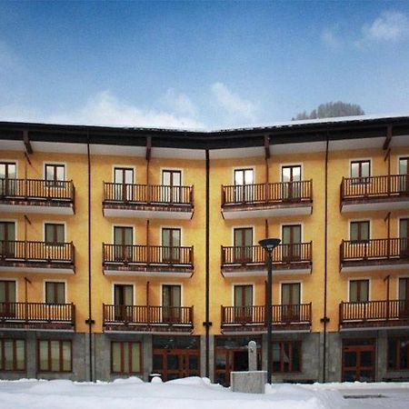 Casalpina Don Barra Hotel Pragelato Exterior foto